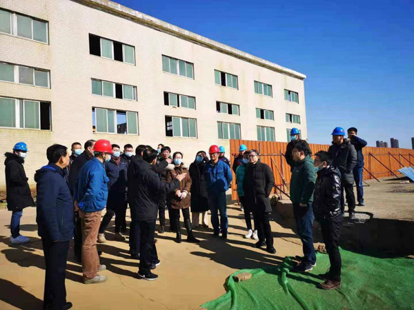 金昌冶煉廠(chǎng)地塊風(fēng)險(xiǎn)管控工程通過(guò)省環(huán)保廳驗(yàn)收