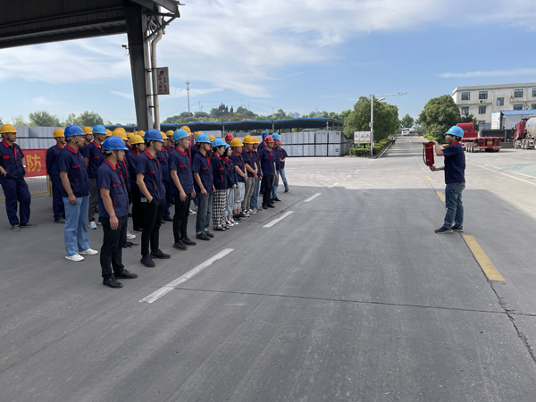 公司兩家單位開展聯(lián)合消防應急演練