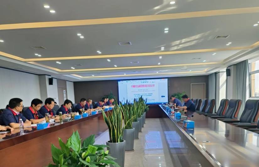 運(yùn)用浙江‘千萬(wàn)工程’經(jīng)驗(yàn)案例，加強(qiáng)公司5S管理工作會(huì)議