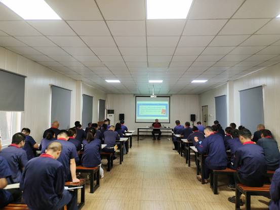 鋼構(gòu)公司開(kāi)展新《安全生產(chǎn)法》培訓(xùn) 鋼構(gòu)公司開(kāi)展新《安全生產(chǎn)法》培訓(xùn)