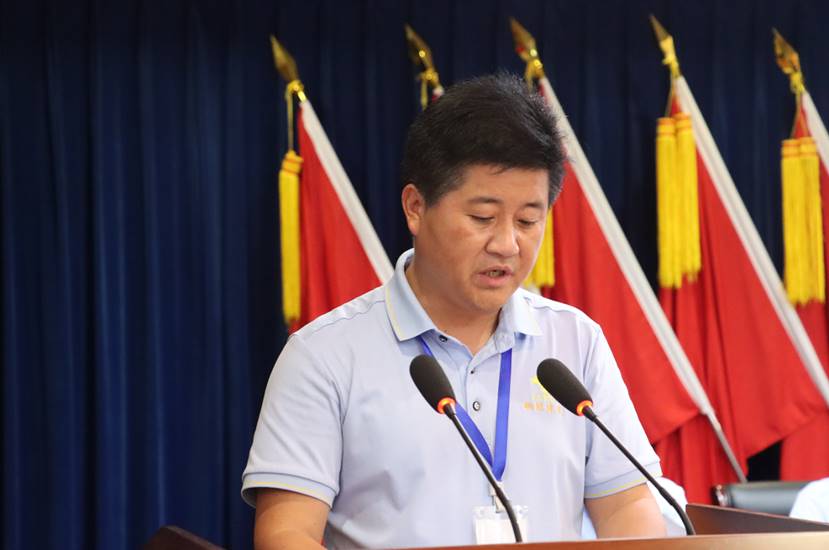 公司召開三屆一次職工代表會(huì)、三屆工會(huì)會(huì)員代表會(huì)